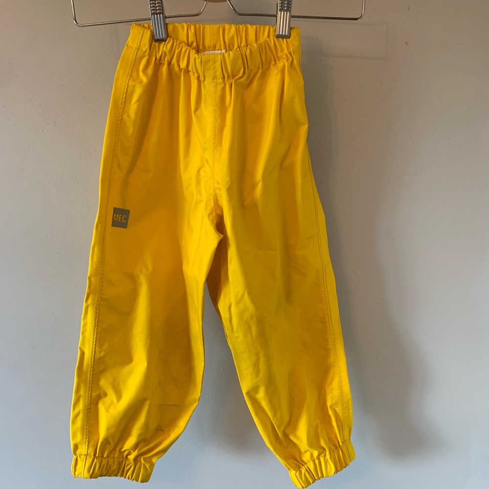 5/$30 MEC / Unisex / Yellow / Rain Pant / Water Resistant